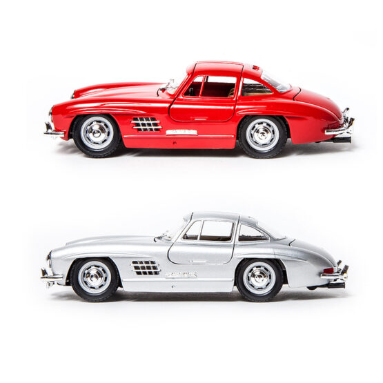 Автомодель – MERCEDES-BENZ 300 SL (1954) (асорті червоний, сріблястий, 1:24)